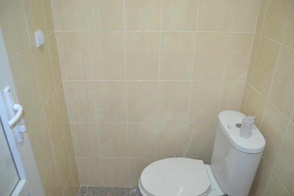 Green Stairs Guest House Tbilisi Bagian luar foto